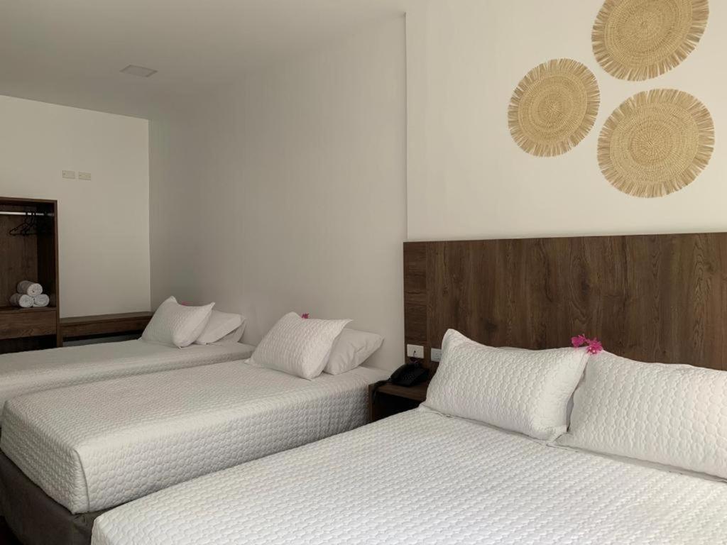 Hotel La Mar ปลายาส ภายนอก รูปภาพ
